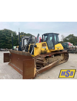 Стекло на бульдозер New Holland D180