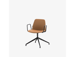 Мягкий стул Unnia с 4-звездочным поворотным основанием из алюминия купить в Ялте