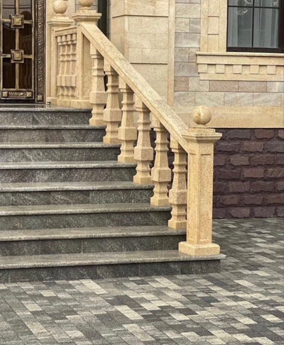 Тумба с узорами резная