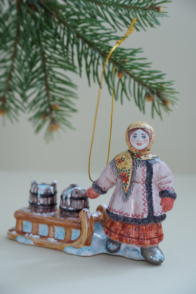 Крестьянка с санками