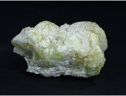 Датолит, Россия, Дальнегорск (74*46*33 мм, 142 г) №16162