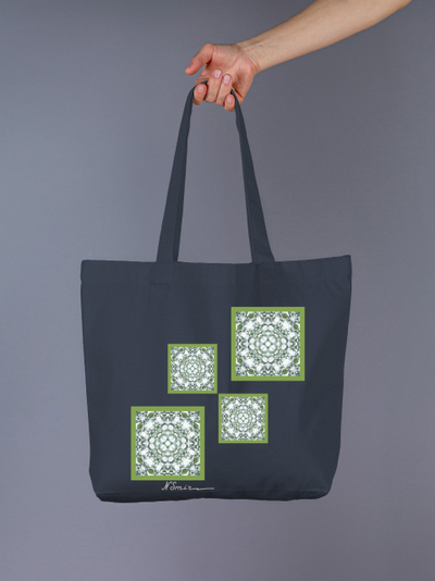 Дизайнерский шоппер "Сказки леса" темно-серого цвета  из хлопка