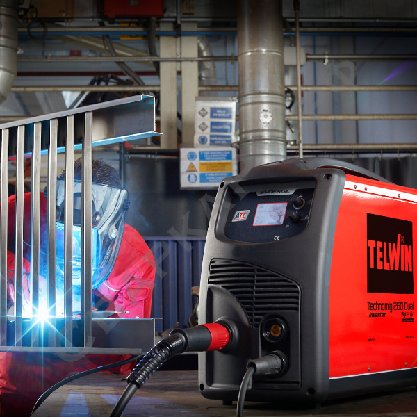 Полуавтомат для MIG/MAG сварки Telwin Technomig 260 Dual Synergic