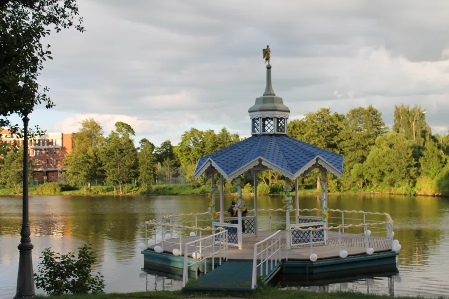 Красивая природа на День Духовной Культуры