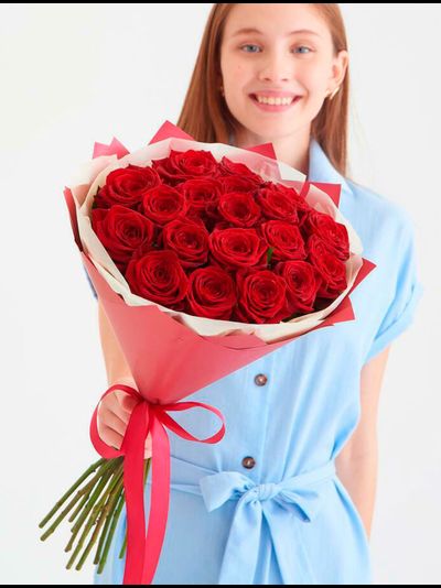 19 роз (цвет на выбор)