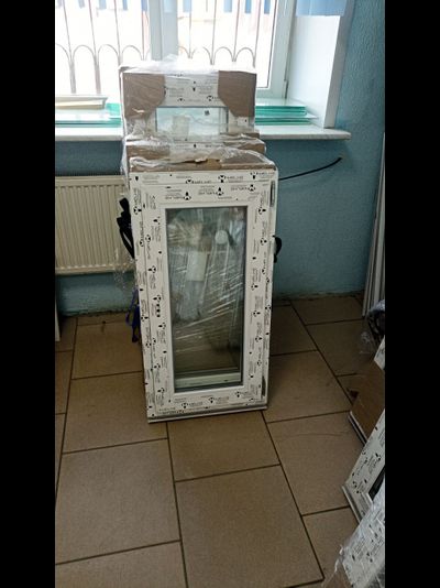 0950- Окно пластиковое. Ширина -500 Высота-950 .Профиль 60 , 32 стеклопакет, ПОВОРОТНО- ОТКИДНОЕ ( ПРАВОЕ ) Артикул: 00000037