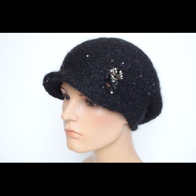 Черная кепка с пайетками и украшением Vizio Италия 8017 W