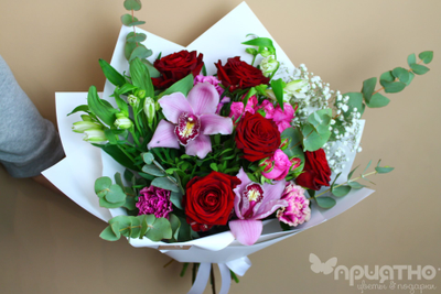 Букет цветов на 8 марта № 713