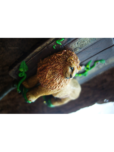 Колье "Аслан. Хроники Нарнии" (пышное колье с подвеской ручной работы)