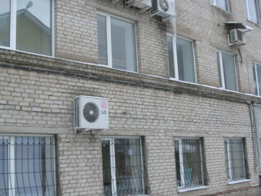Монтаж вводного кабеля в офисное помещение, г.Воронеж, ул.Пр.Труда.