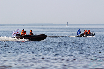 Лодка ПВХ Мнев и К Korsar Командор KMD-380Pro Чёрный