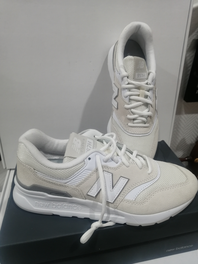 Кроссовки женские бежевые CW997 EU 38