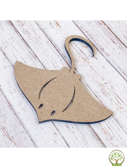 Скат с загнутым хвостиком 15х15 см/МДФ