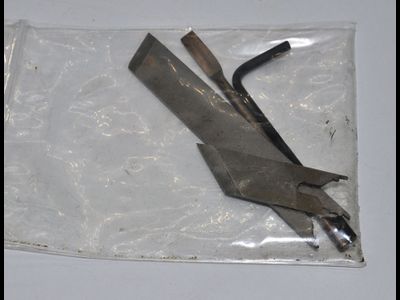 Пневмо-инструмент для очистки фар от герметика (для использования под компрессор)