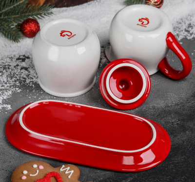 Набор новогодний «Навстречу Новому году», 2 предмета: молочник 270 мл, сахарница 310 мл