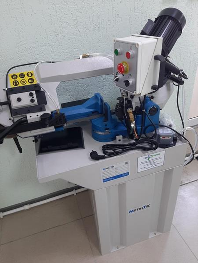 Ленточнопильный станок для резки металла BS 170 FHЕ (380 V и 220 V), от