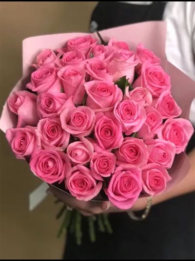 31 розовая роза