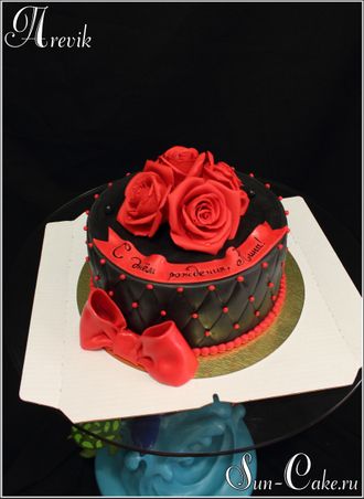 Торт с красными розами (3 кг.)