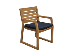 Кресла и диваны из массива акации