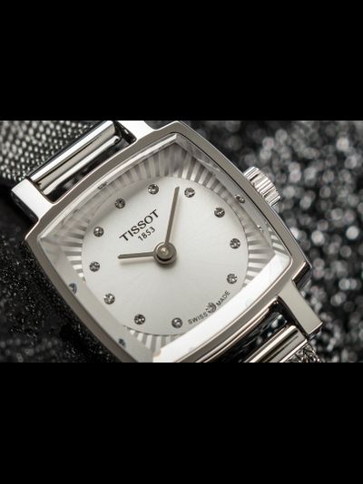 Швейцарские часы Tissot T058.109.11.036.00