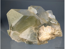 Горный хрусталь с включениями хлорита. Северная Осетия. 50*25*30мм.