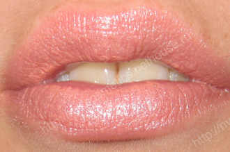 NYX Round Lipstick Tweed 541a