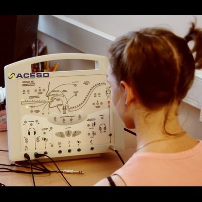 Мультисенсорный речевой тренажер ИНТОН-МС