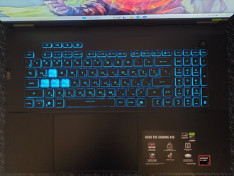 ASUS TUF Gaming  FA808UM-S803 ( 18.0 WUXGA IPS 144Hz AMD RYZEN 7 260  RTX 5060(8Gb) 16Gb 512+512Gb SSD )