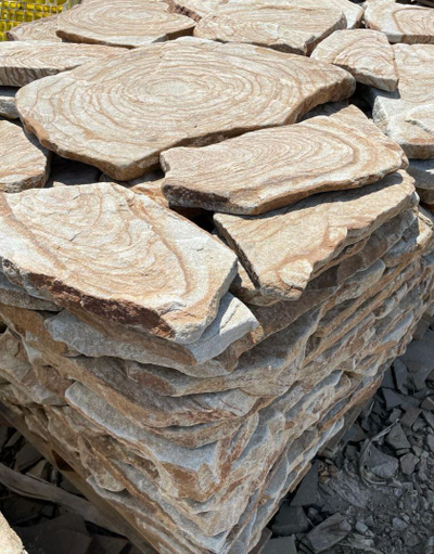 Камень плитняк тигровый песчаник галтованный