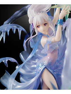 Фигурка 1/7 Эмилия (Emilia Crystal Dress Ver.)