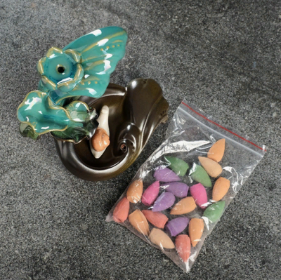 Подставка для благовоний "Волна" 14х13х10см, с аромаконусами