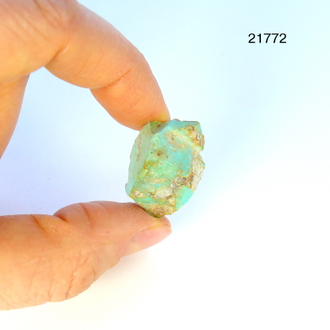 Бирюза натуральная (необработанная) Казахстан арт.21772: 4,1г - 23*17*9мм