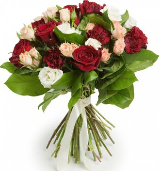 Праздничный букет из роз, гвоздик, эустом и салала