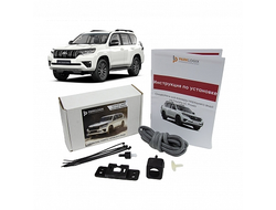 ОМЫВАТЕЛЬ КАМЕРЫ ПЕРЕДНЕГО ВИДА TOYOTA LAND CRUISER PRADO 2021 (КРУГОВОЙ ОБЗОР) Артикул: CC-FCC-TYLCP-AV