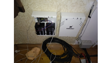 Установка камер видеонаблюдения с разрешением 4 мп 4К. Прокладка в трубах ПНД под газоном.