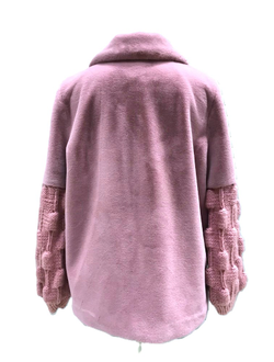 Меховая куртка цвет розовый модель 120