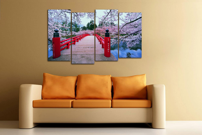 Модульная картина "Цветущий мостик. Сакура"