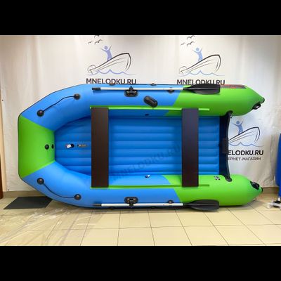 Моторная лодка Таймень NX 3600 НДНД PRO MAX синий/зеленый сверху