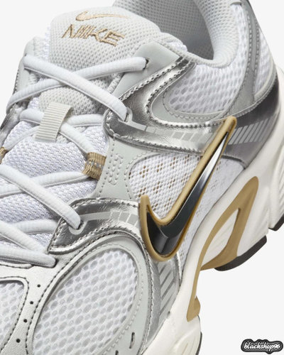 NIKE V5 RNR Parachute Beige Metallic Pewter (35-41)