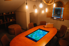 Малый зал на Кирова