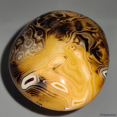 Агат, галтель. Мадагаскар. 55*47*30мм