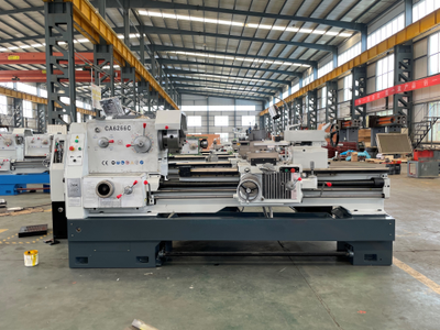 Универсальный токарный станок CA6266