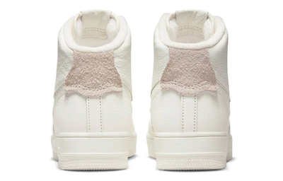 заказать с официального сайта Кроссовки Nike Air Force 1 женские High Sculpt Sail DC3590-102