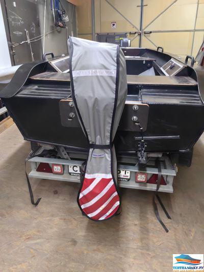 Транспортировочный чехол - Ямаха 9.9-15 л.с. -2 такта (укрывает с румпелем  и ручкой скоростей)