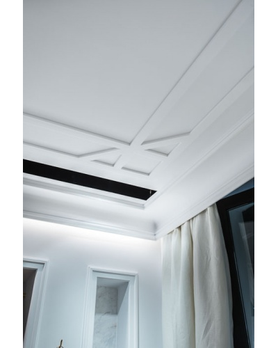 Напольный плинтус из дюрополимера Orac Decor коллекция Axxent SX162