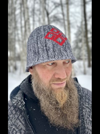 Шапка банная - шерсть мериноса 100% вязаная с вышивкой