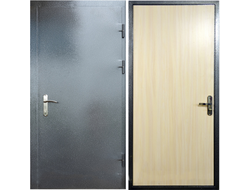 Входная дверь с порошковым напылением и отделкой ламинатом. Модель ДК939