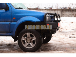 Передний силовой бампер серии Трофи на Suzuki Jimny III 2005-2012 (02.155.01)