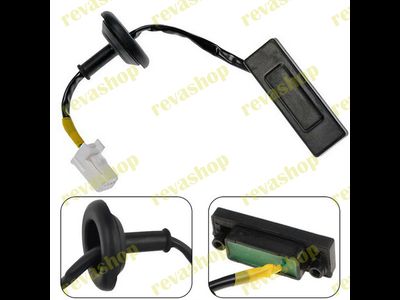 Кнопка двери багажника Huyndai-Kia с фишкой