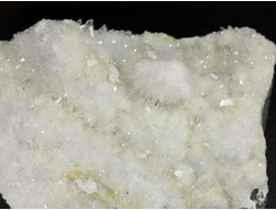 Окенит, сферолиты, Индия (80*42*34 мм, 141 г) №37633